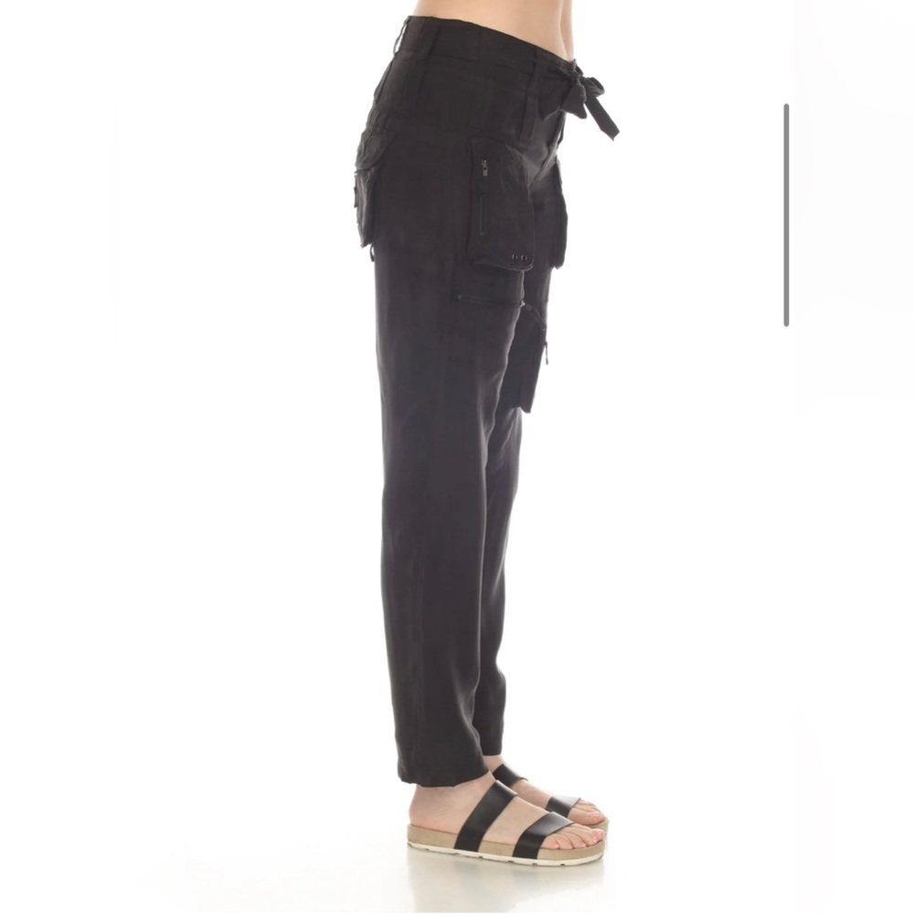 JOHNNY WAS Pete & Greta Womens Blk Cargo Pant - Picture 2 of 5
